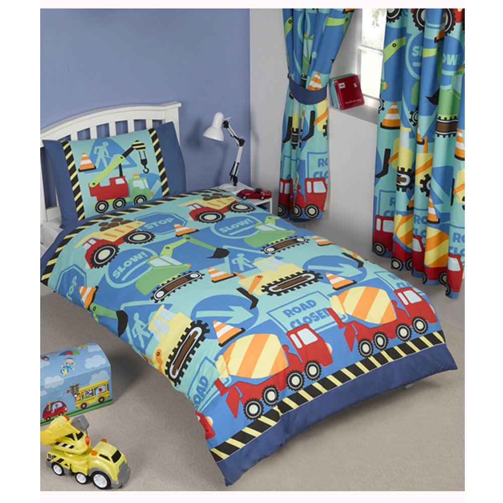 Construction Time 4 in 1 Junior Bedding Bundle (Duvet, Pillow and Covers)