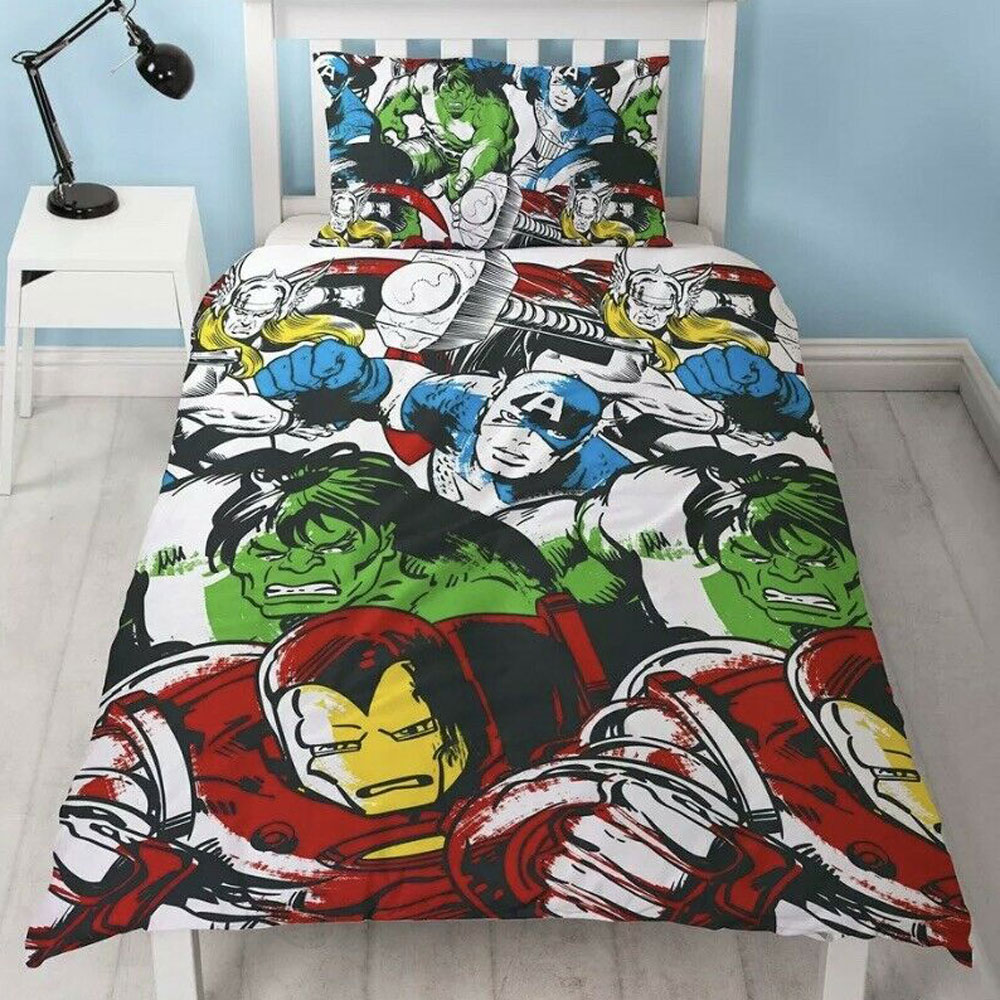 Marvel Comics Squad Single Duvet Cover and Pillowcase Set
