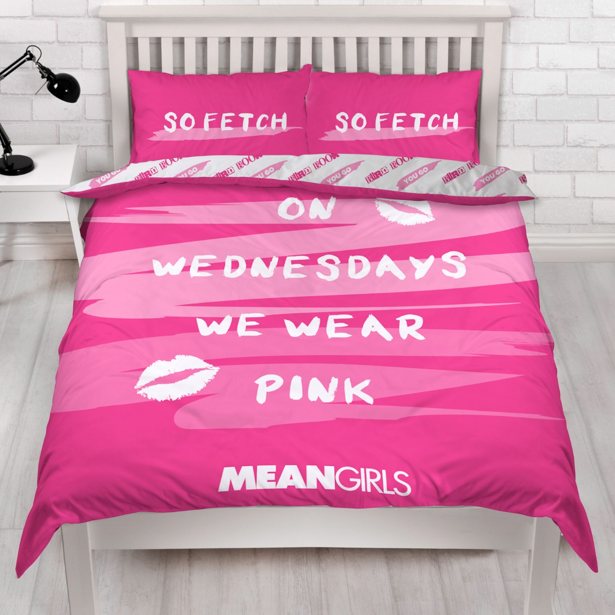 Mean Girls Pink Duvet Cover and Pillowcase Set